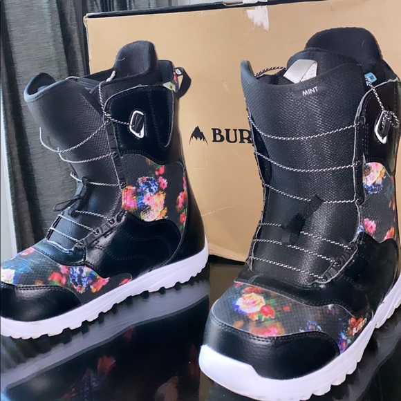 Burton Shoes - Burton Mint Speedzone Snowboarding Boot